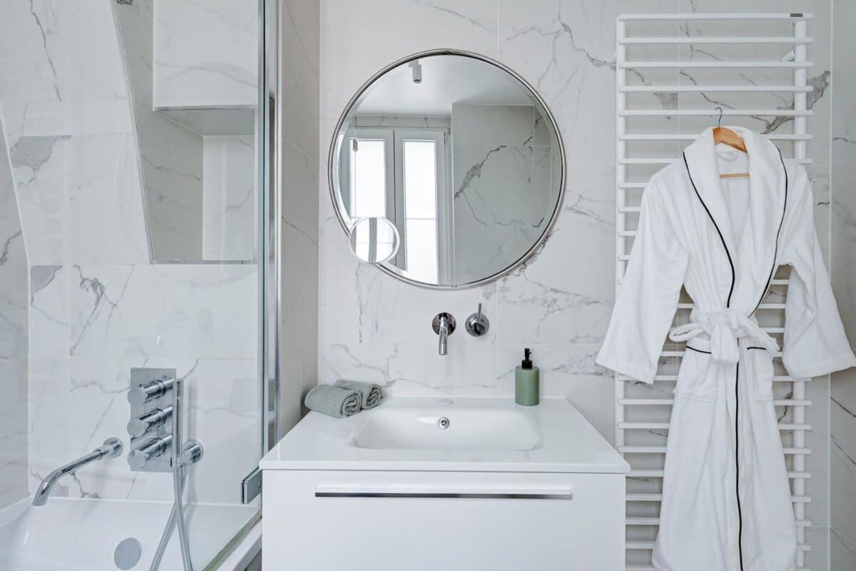 St Germain & Odeon - Cityapartmentstay Paryż Zewnętrze zdjęcie